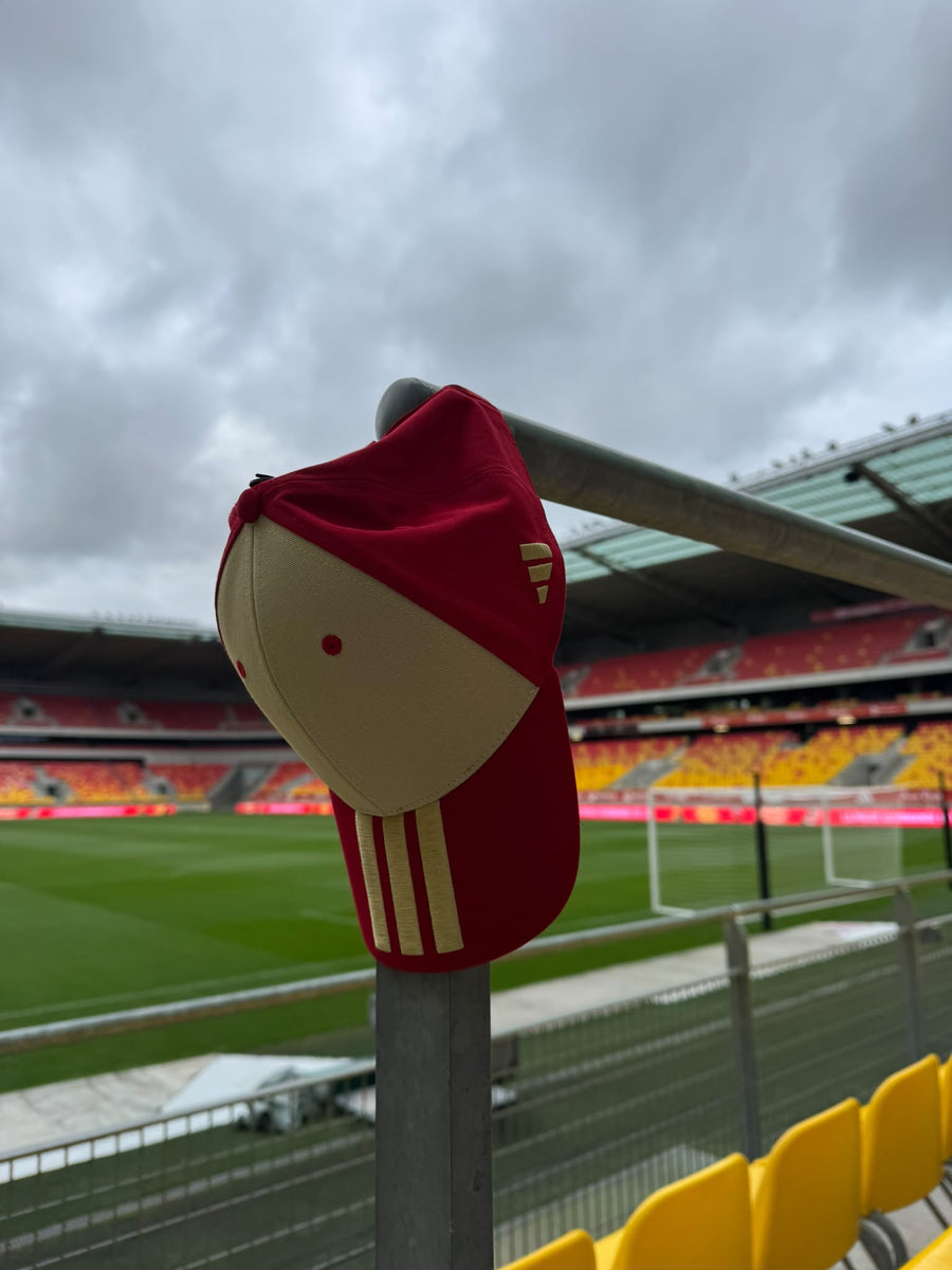Casquette Rouge Adidas et Or