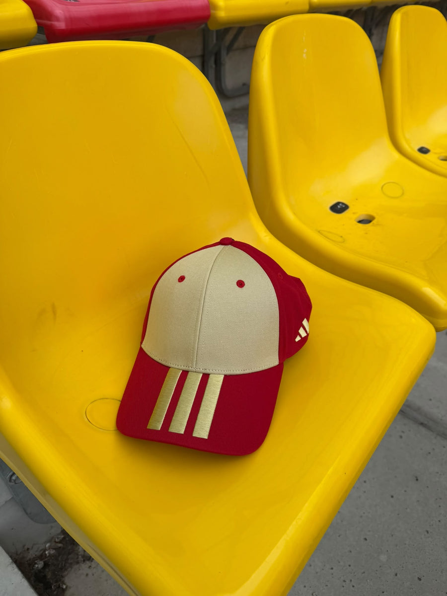 Casquette Rouge Adidas et Or