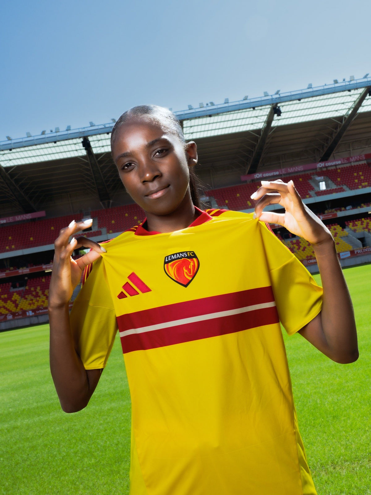 Maillots domicile et extérieur Le Mans FC 2026/2027